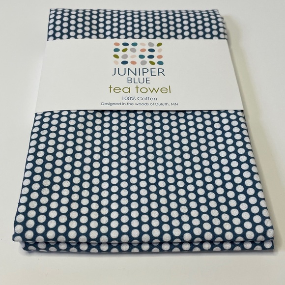 Scandia 🔵 Blue Dot 🔵 Tea Towel - Picture 4 of 6